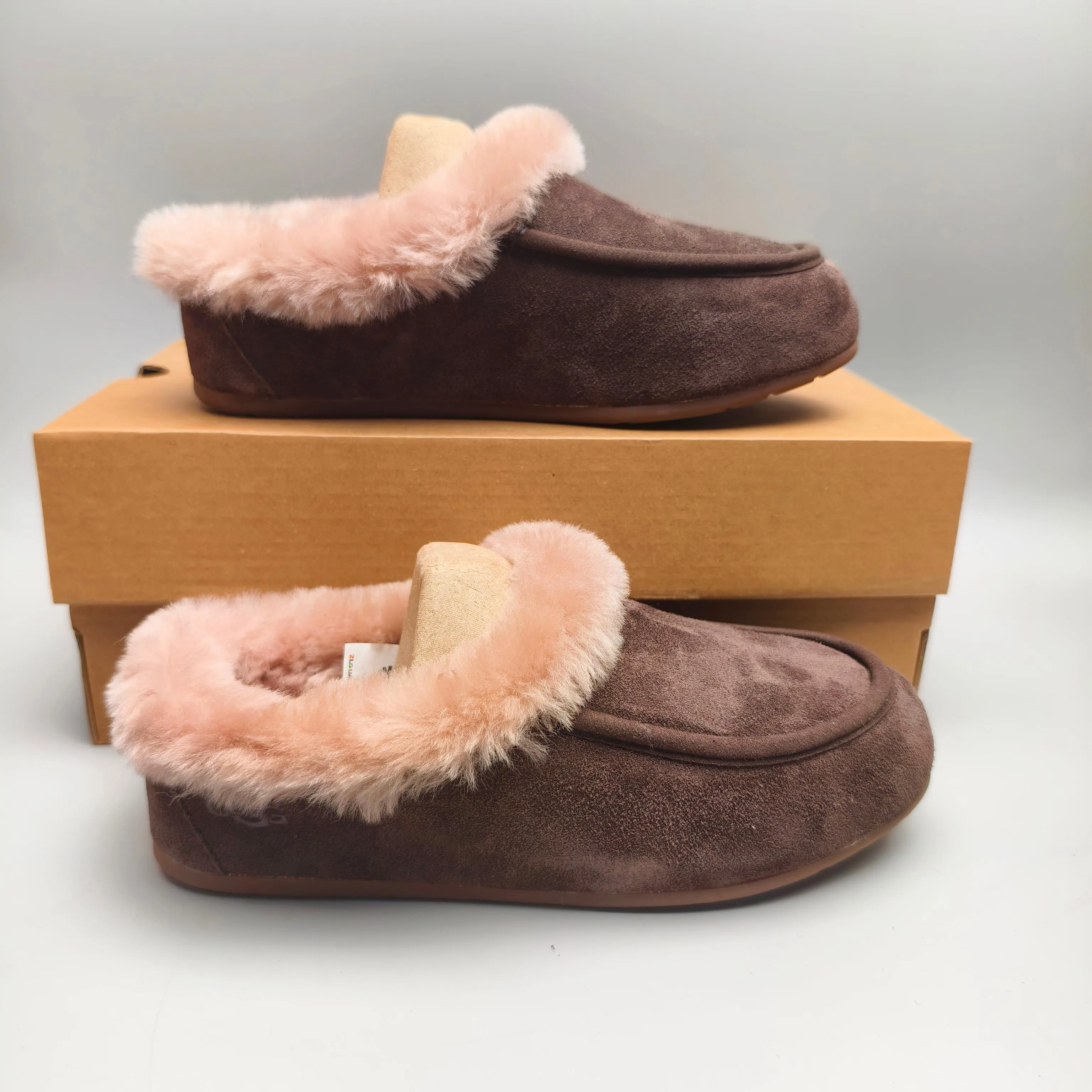 💰440 UGG sheepskin all-in-one snow boots 1391 Slip-on casual home shoes for women Color: maroon black chocolate Matching size: 35-40